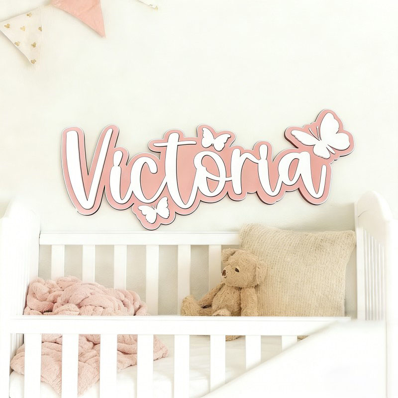 1個入りカスタム漫画蝶名入り木製ネームプレート、ホームルーム - Baby Products Decoration のレビューと価格