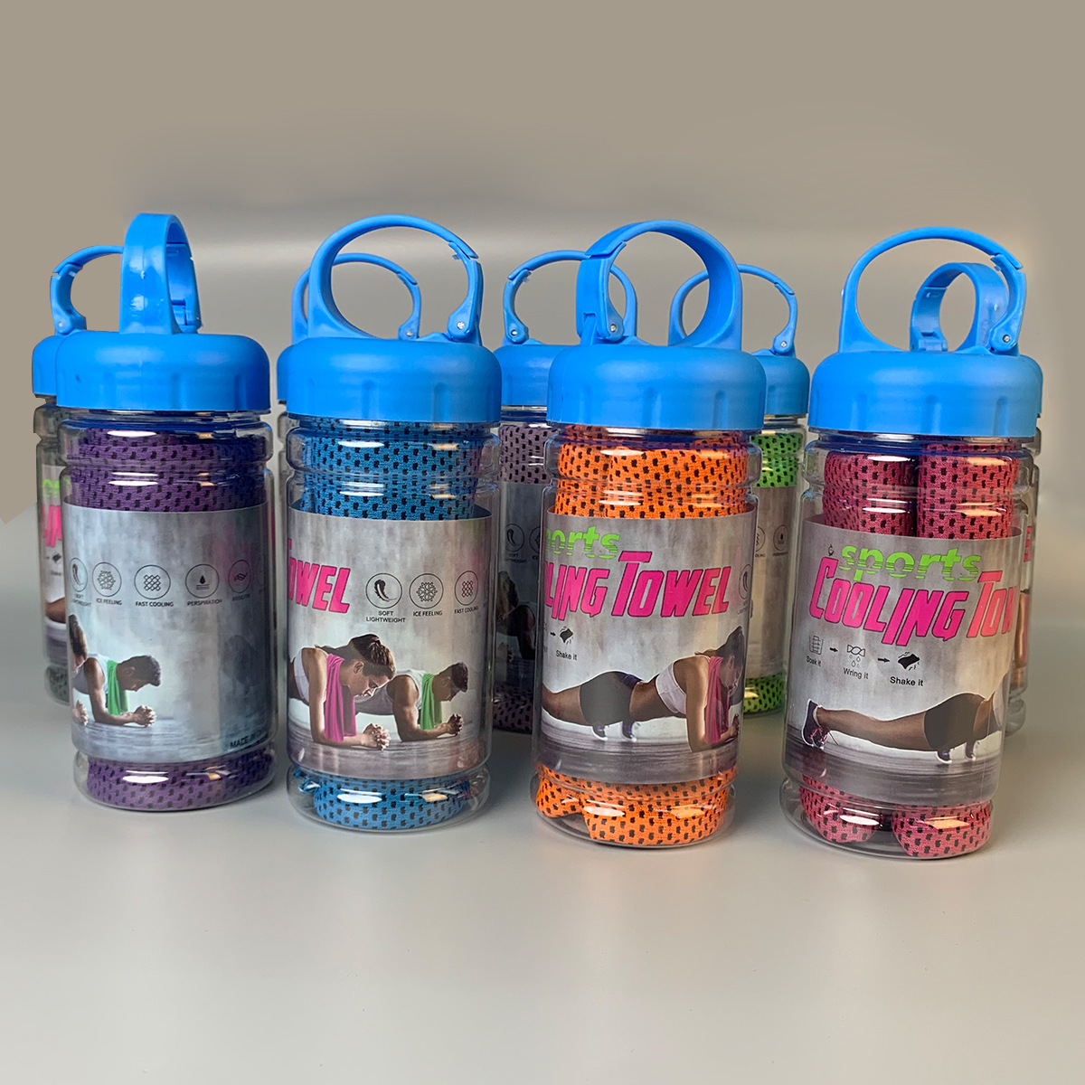 携帯用冷却スポーツタオルセット 速乾アイスタオル キャリーボ - Portable Bottle Warmer のレビューと価格